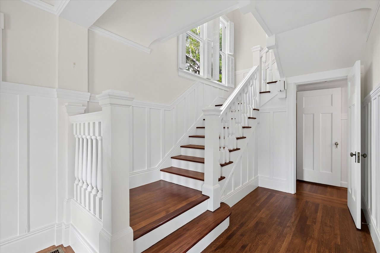 458 Turner Terrace