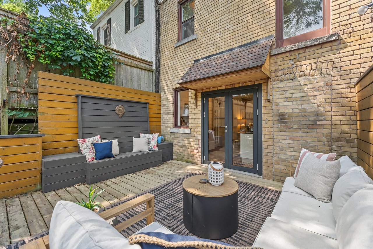 227 Waverley Rd