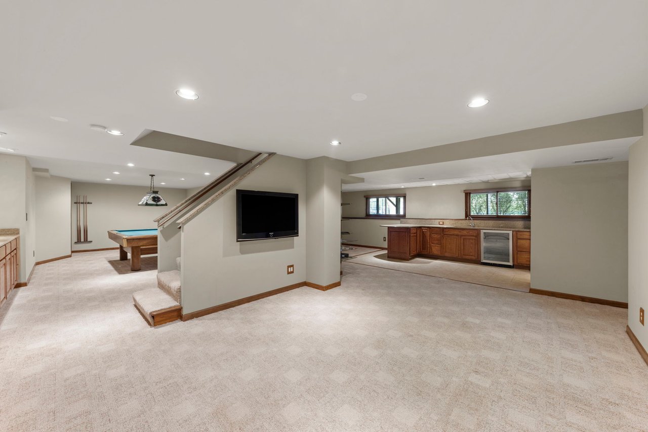 1795 Whitt Court