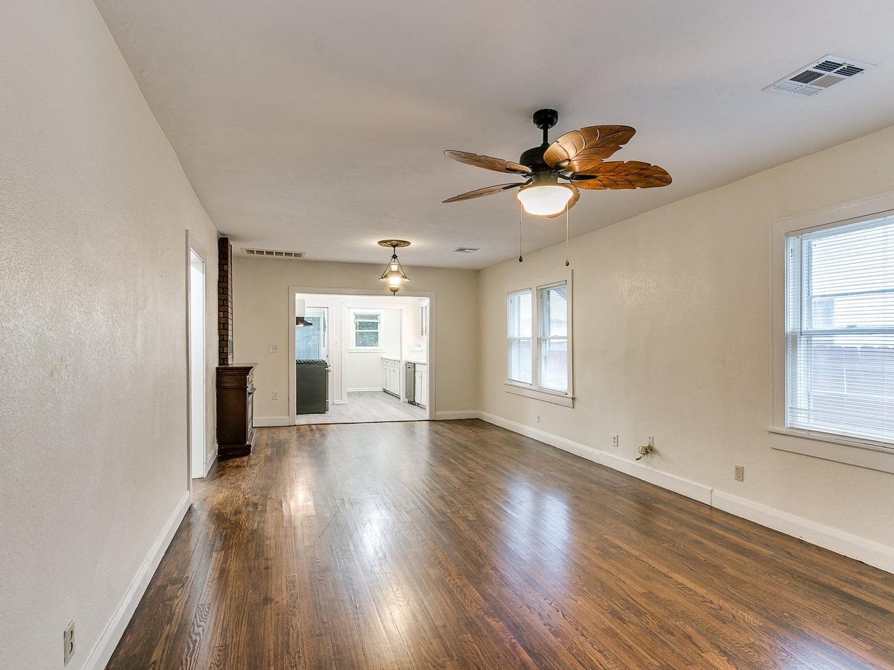 625 West Dewey Street