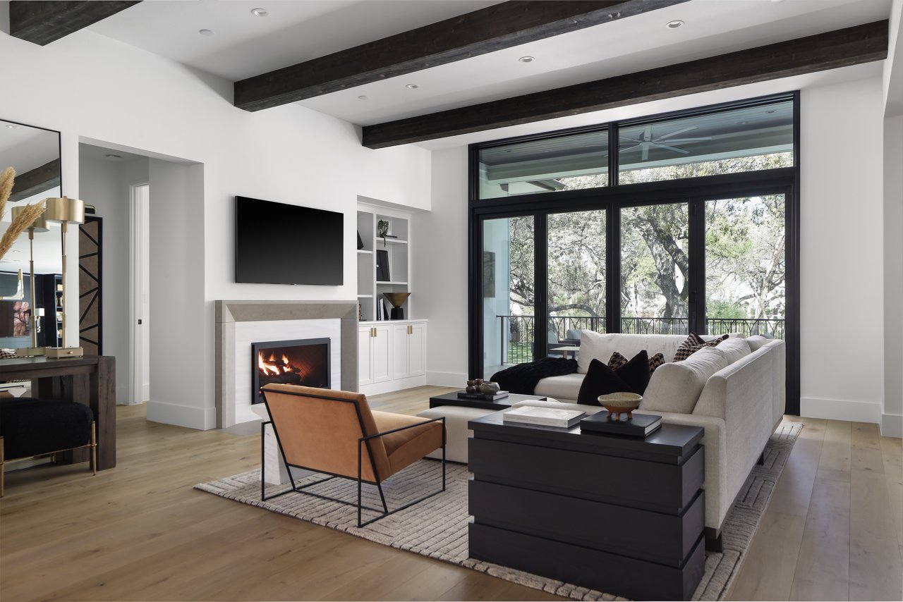 3013 Sparkling Brook Lane