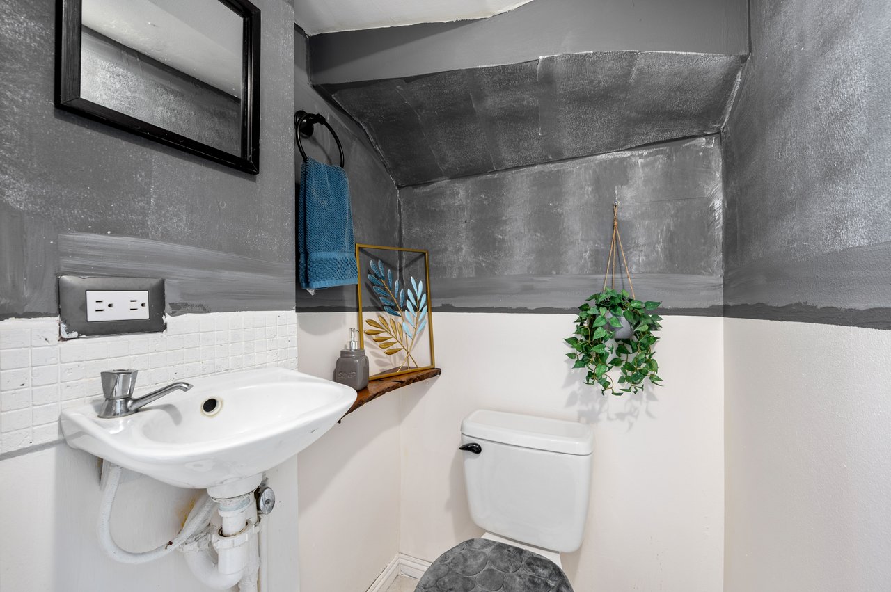 Los Sueños 3 #6 | Prime Tamarindo Value | Turnkey 3-Bed Condo with Private Deck, Pool & Strong Rentability