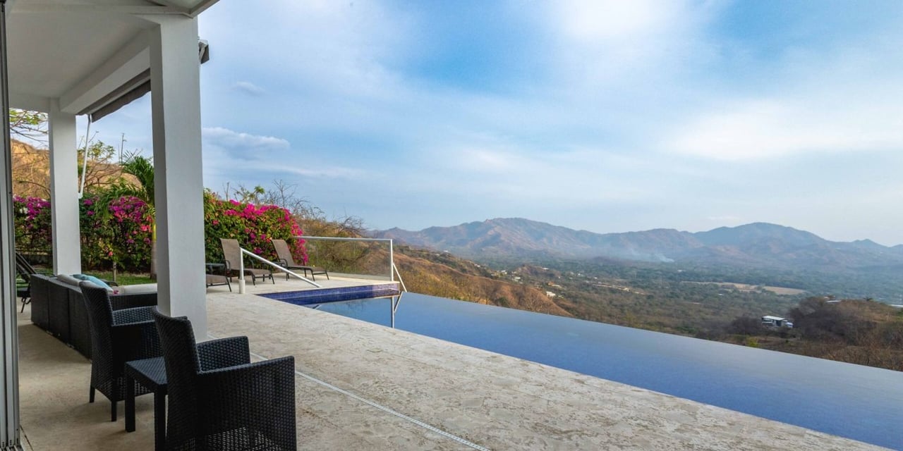 Oceanview Luxury Estate with Infinity Pool