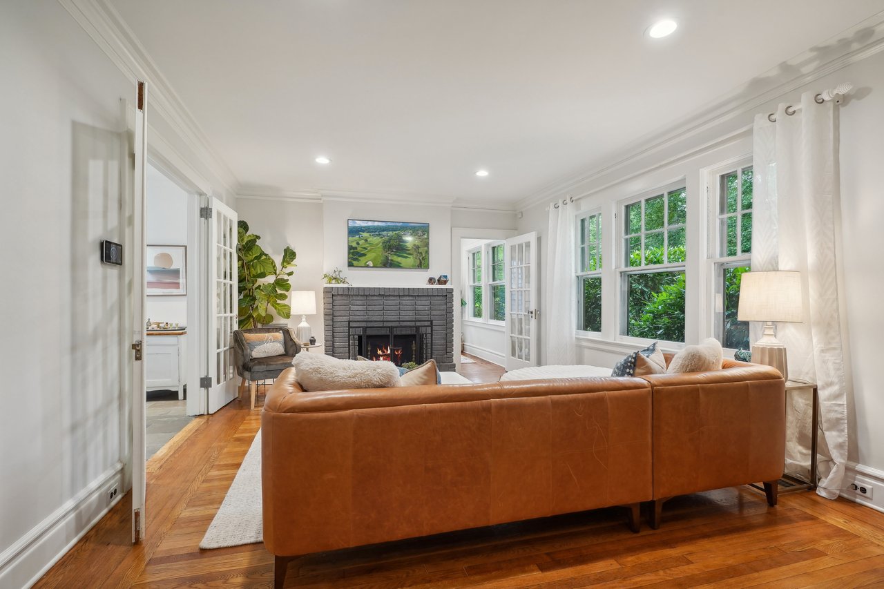 32 Rynda Rd