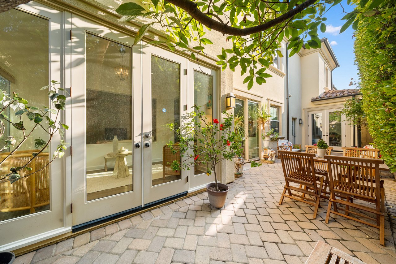 63 Acorn Gln, Irvine, CA 92620