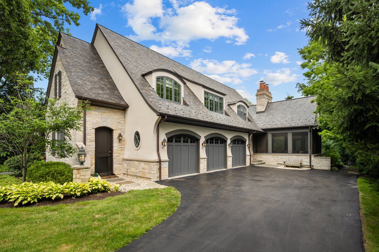 569 Briar Ln