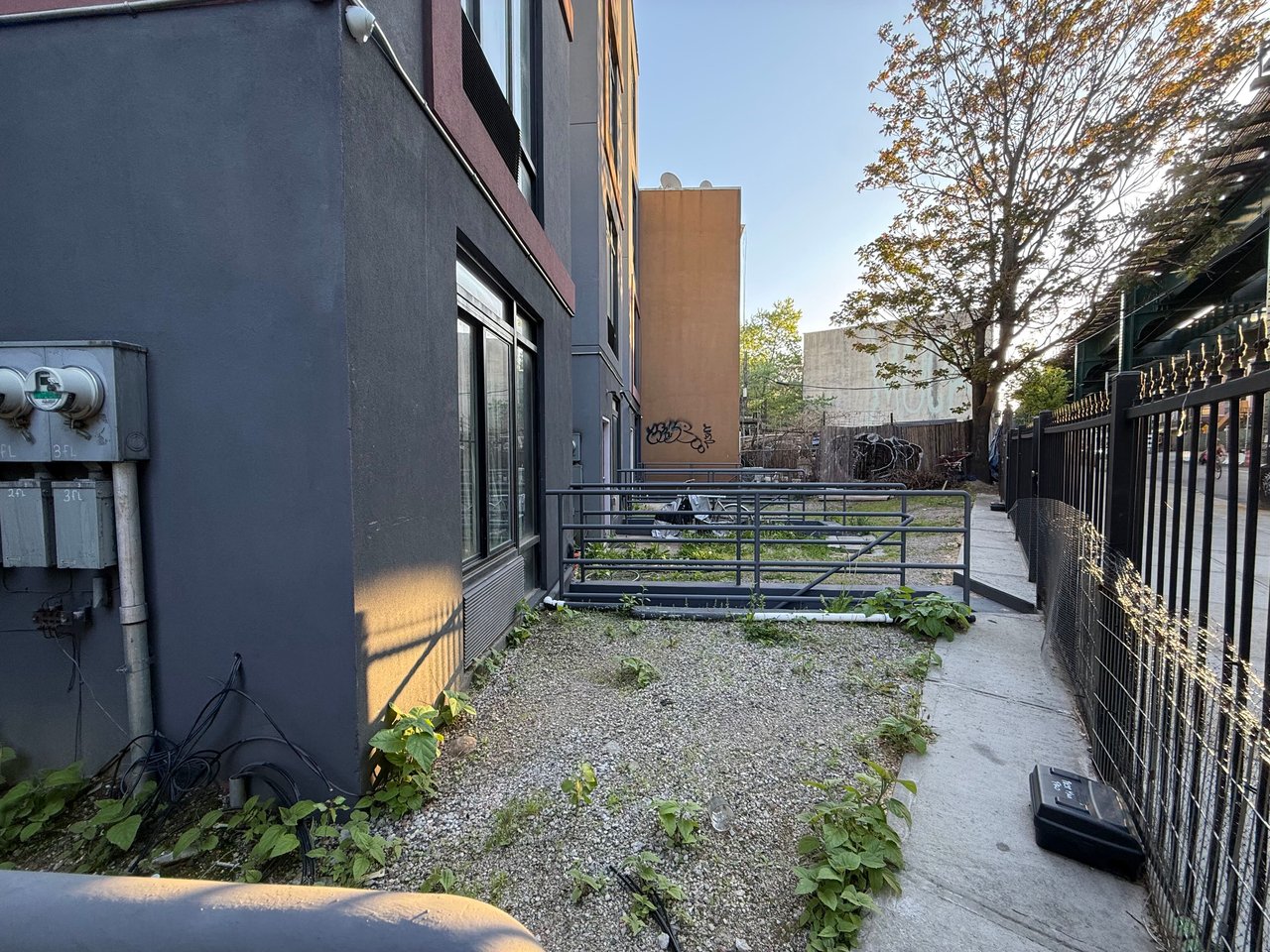 81 Suydam Street 1