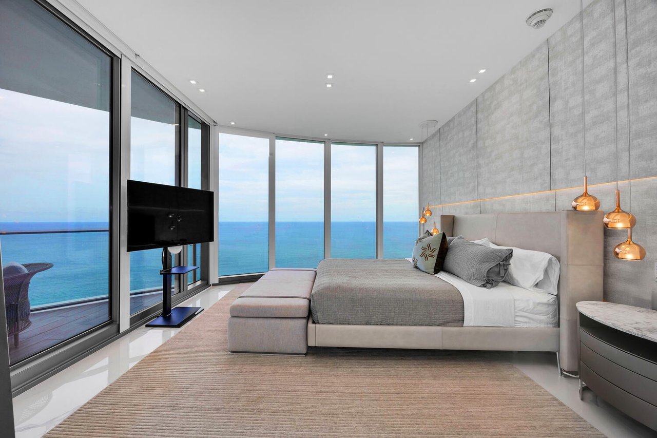 Luxury Home In The Sky | Ritz-Carlton Residences