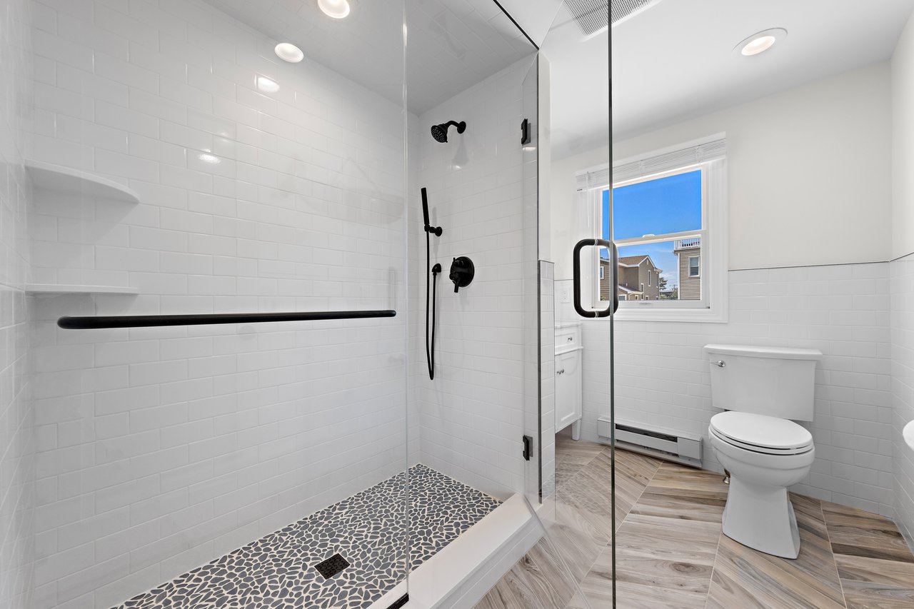 210 W 5th Street, Ship Bottom