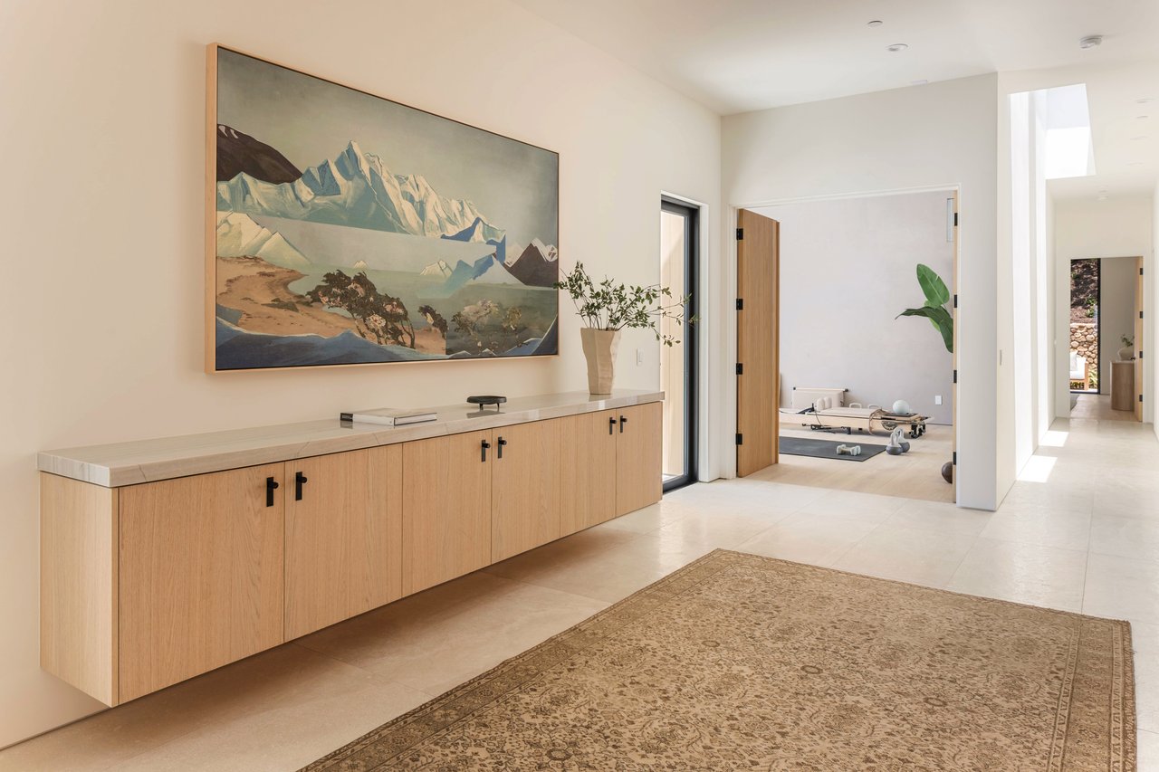 Ellice Street, Malibu