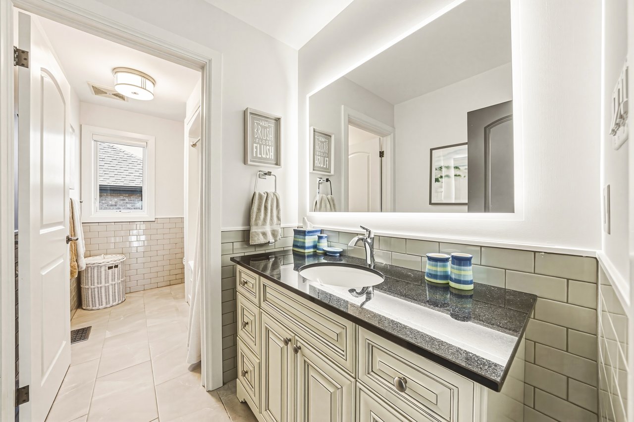 Custom South Aldershot Retreat
