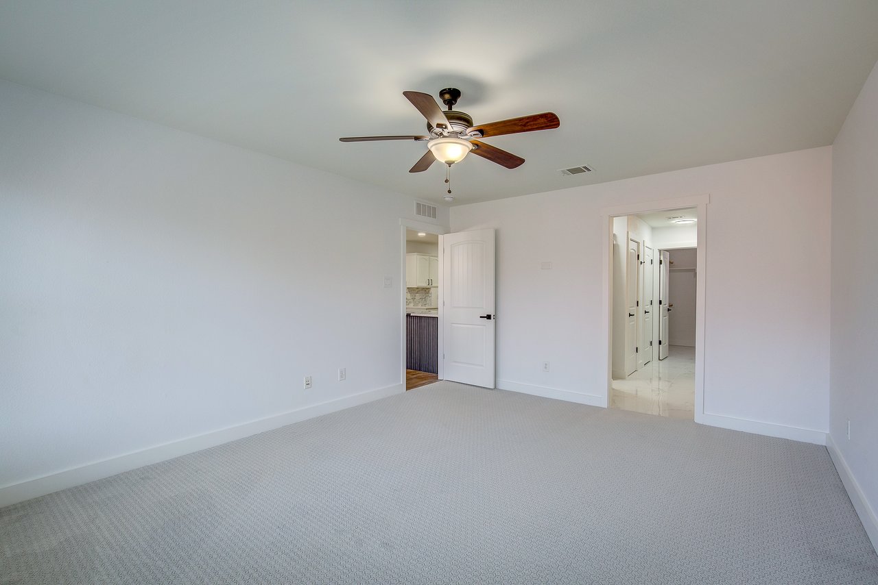 2023 Lake Trail Dr.