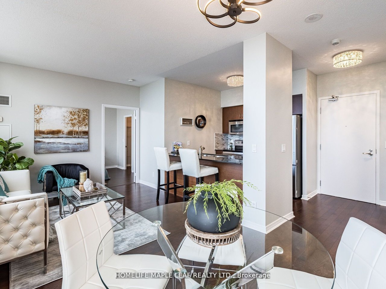 LAKESHORE PENTHOUSE