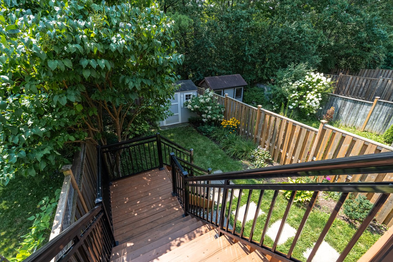 339 Ravineview Way