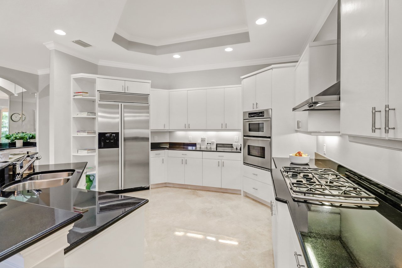 2270 Silver Palm Pl