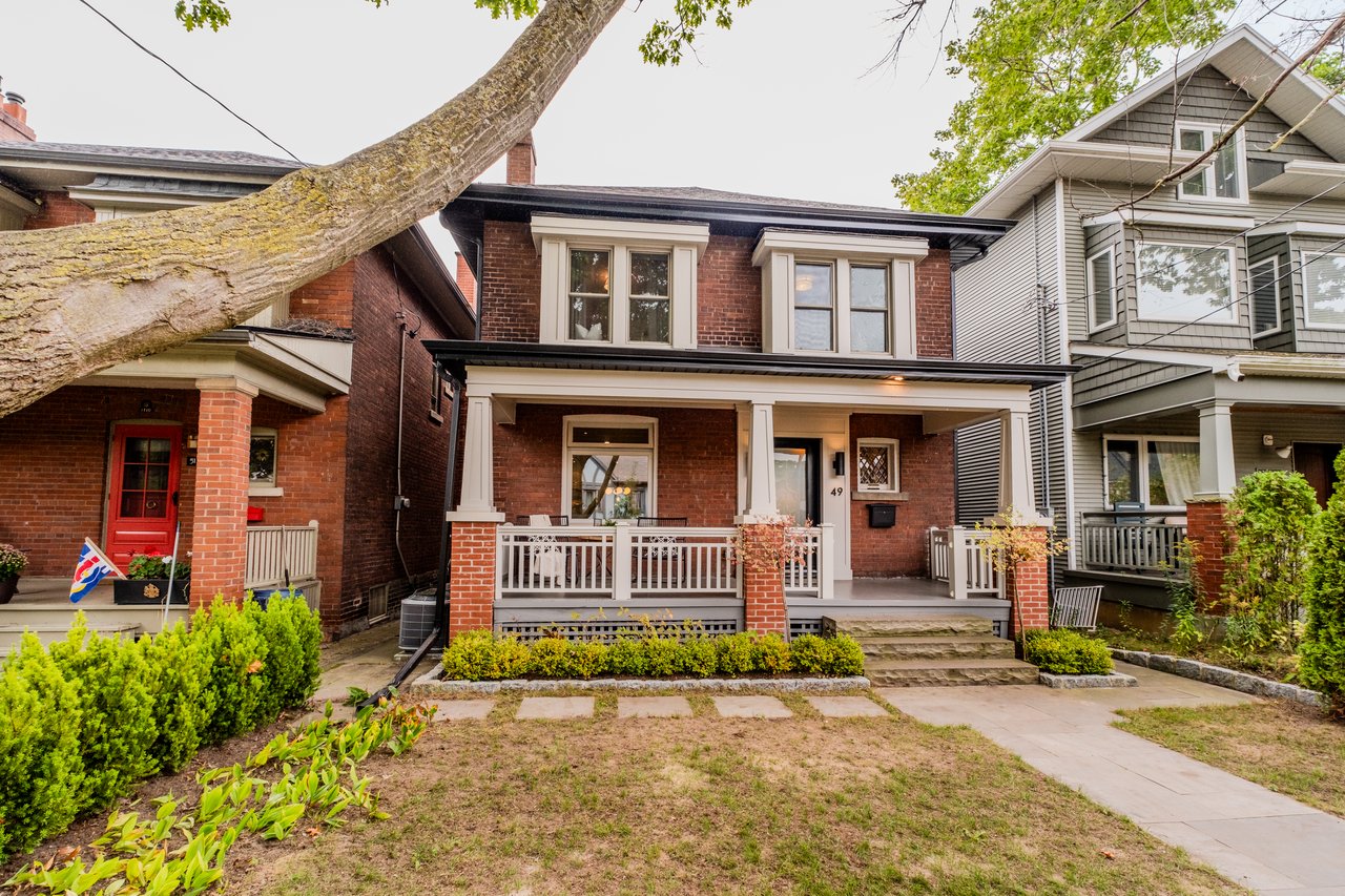49 Isleworth Ave