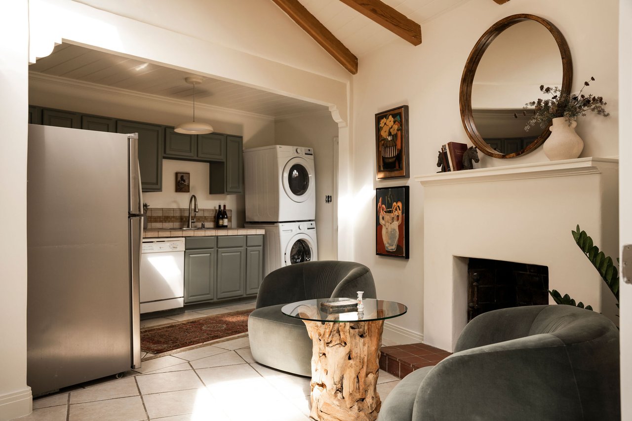 3895 Fredonia in Studio City
