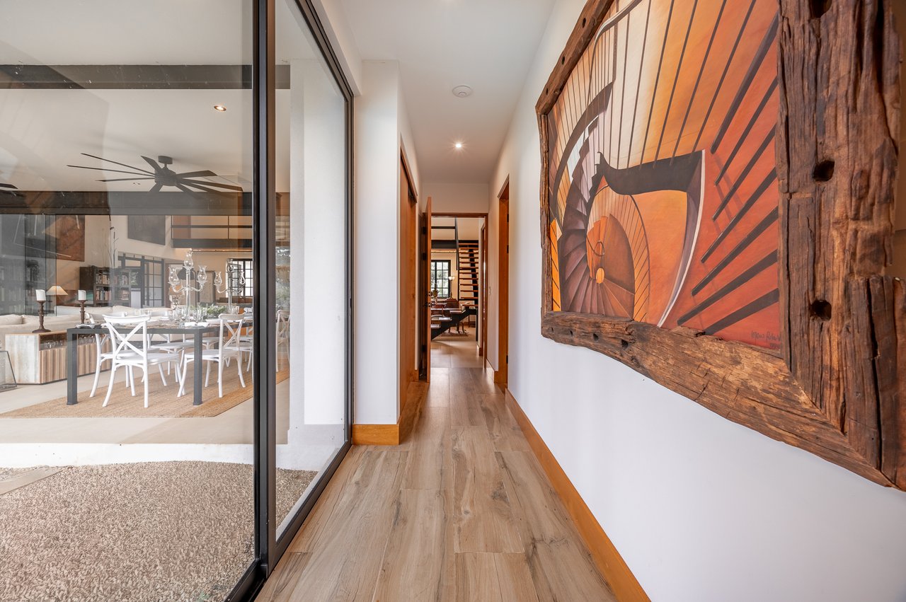 Casa Canto del Agua | Luxury 7-Bedroom Villa with Two Guest Apartments in Hacienda Pinilla’s Reserva de Golf