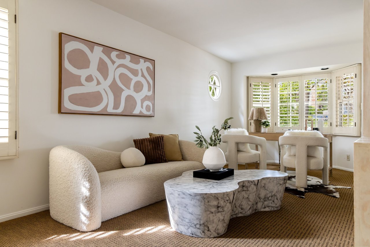 Beverlywood Residence