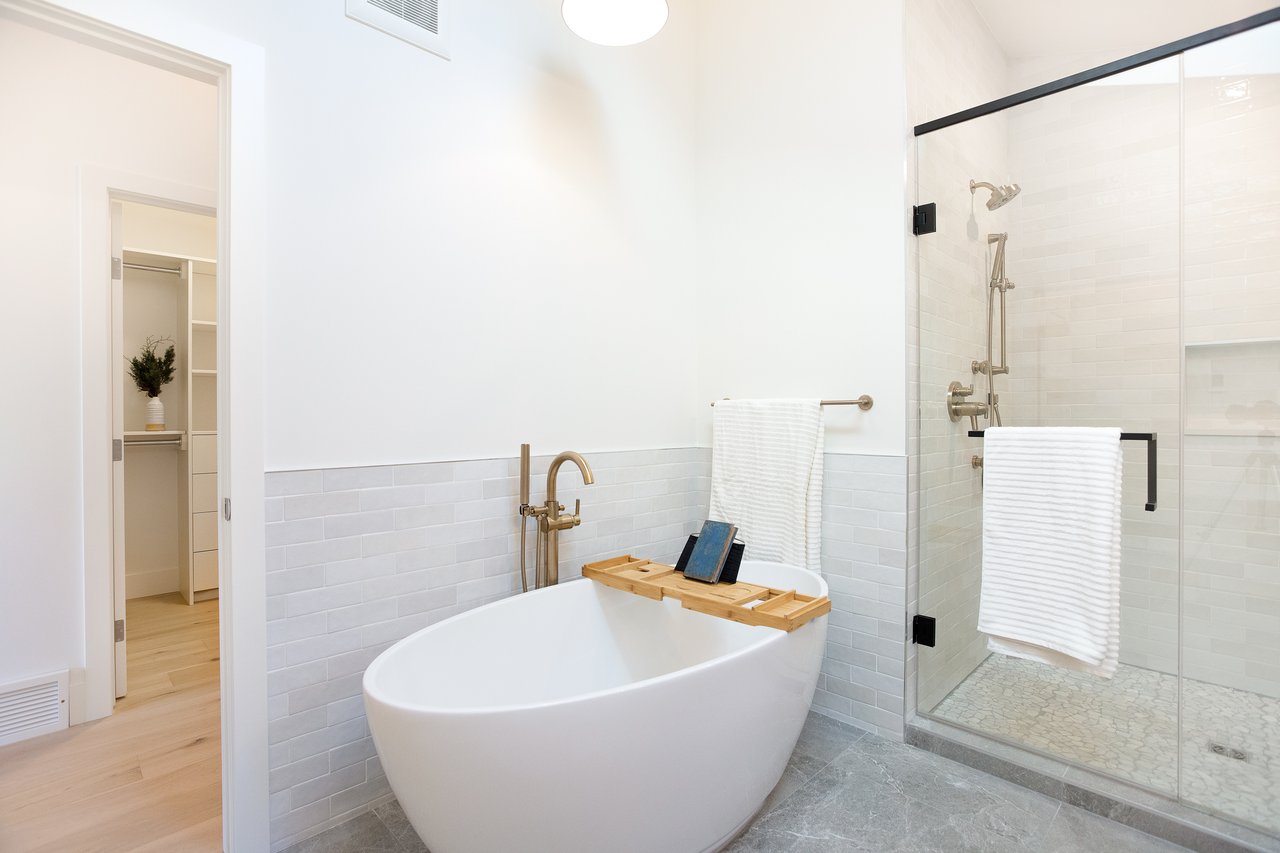 3(NW) 617 4th Street