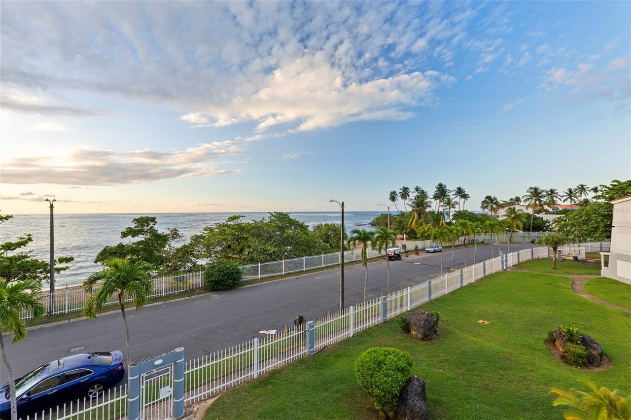 Dorado del Mar carretera 693 VILLAS DE PLAYA 2 #S-1