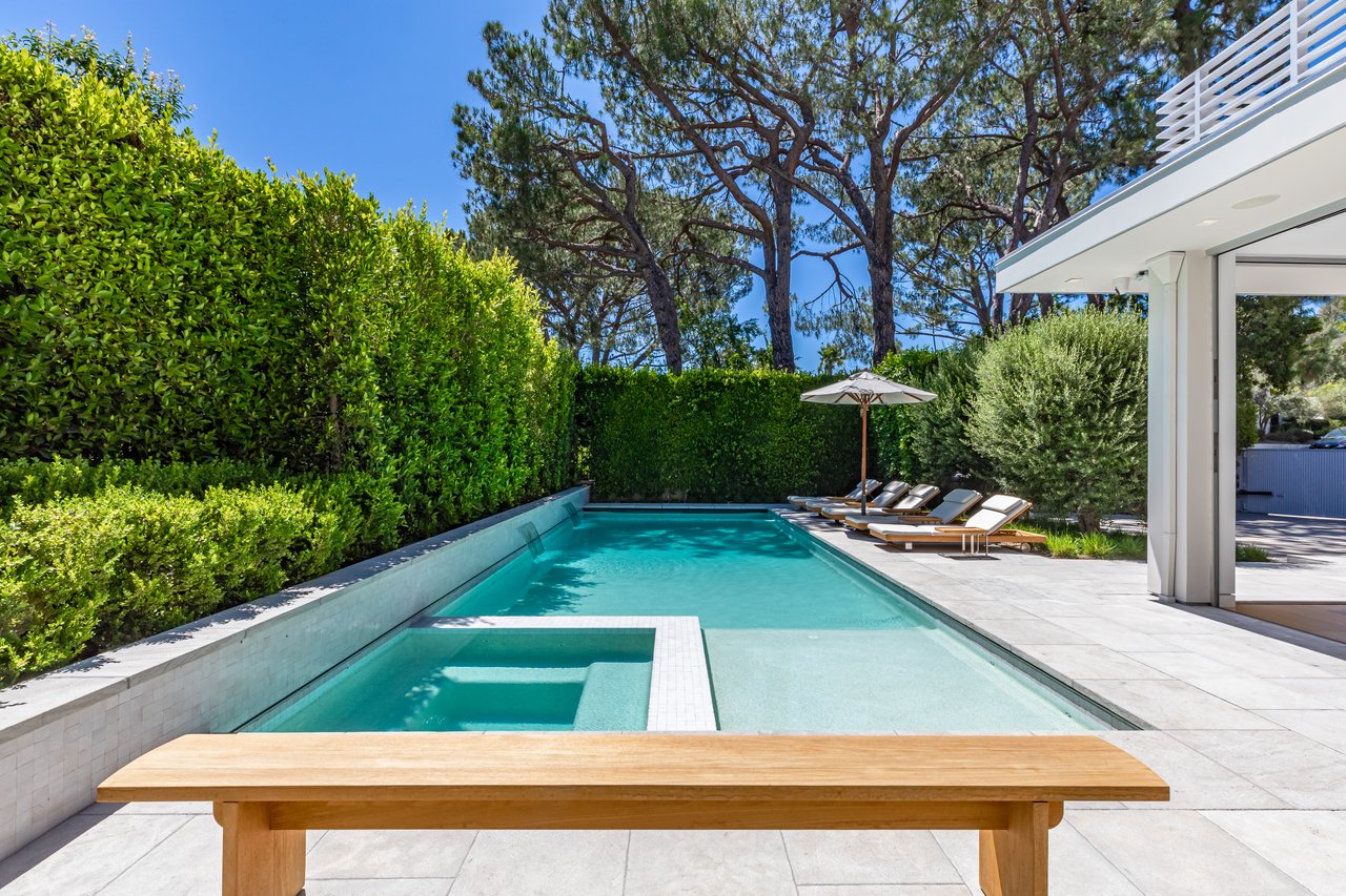 9011 Alto Cedro Dr, Beverly Hills