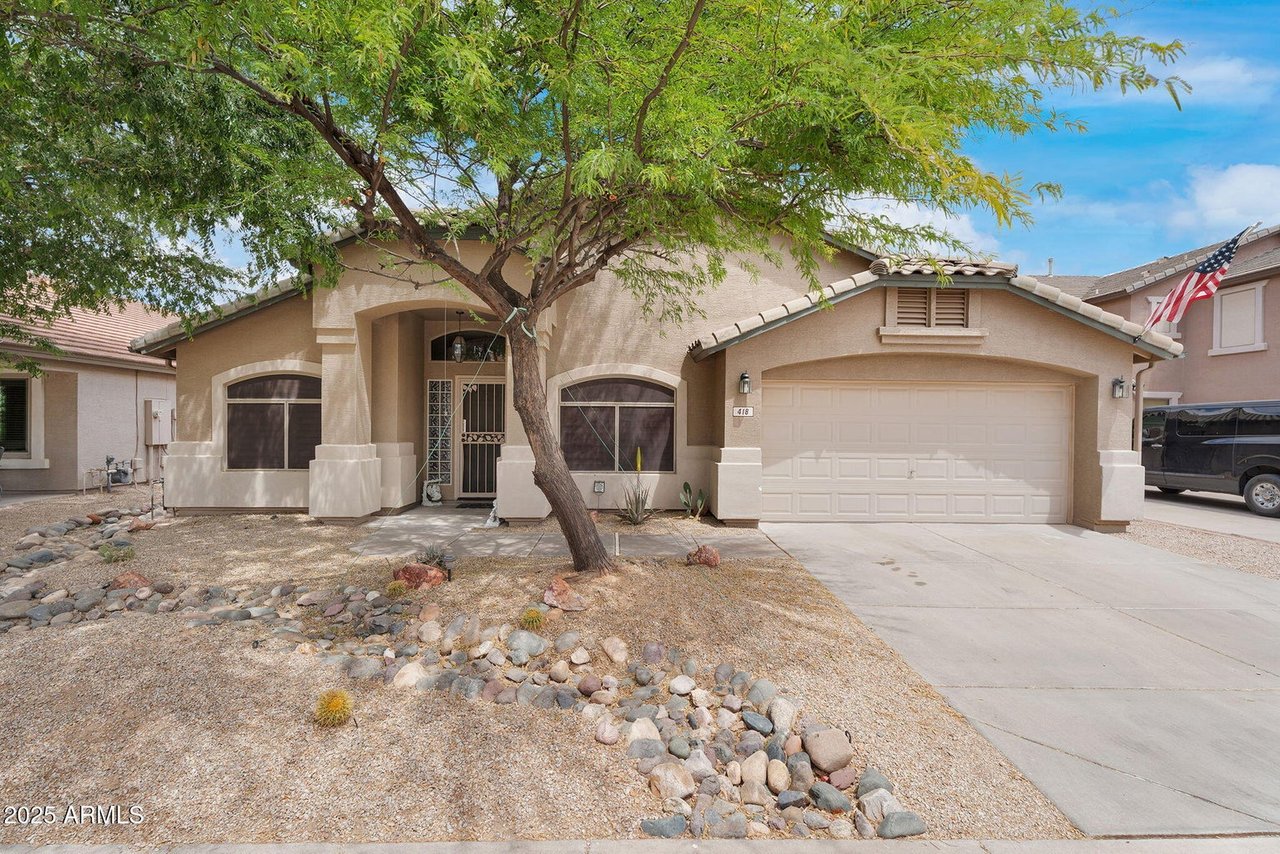 418 E CLAIRIDGE Drive