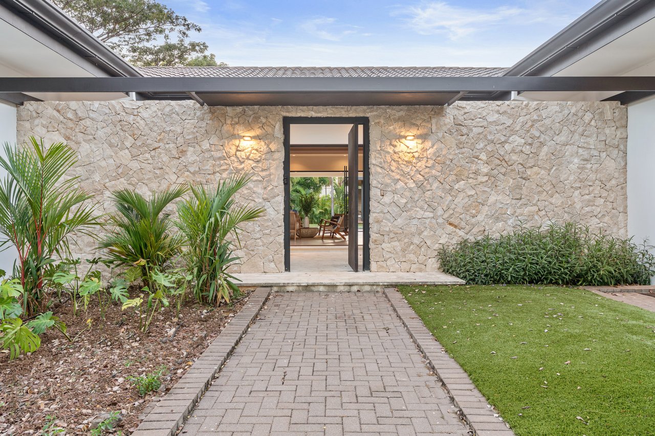 The Tides | A Luxury Coastal Retreat in Hacienda Pinilla