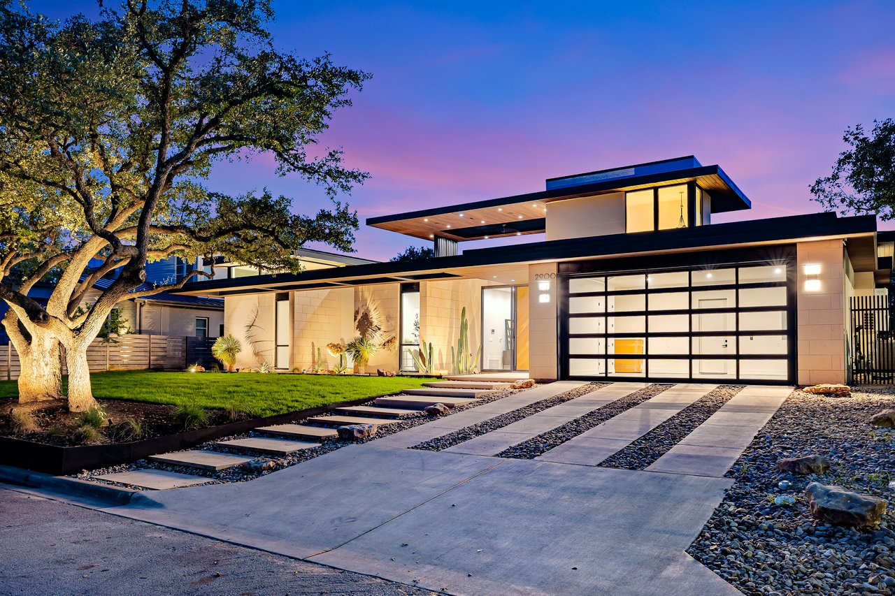 CEDARVIEW in Barton Hills