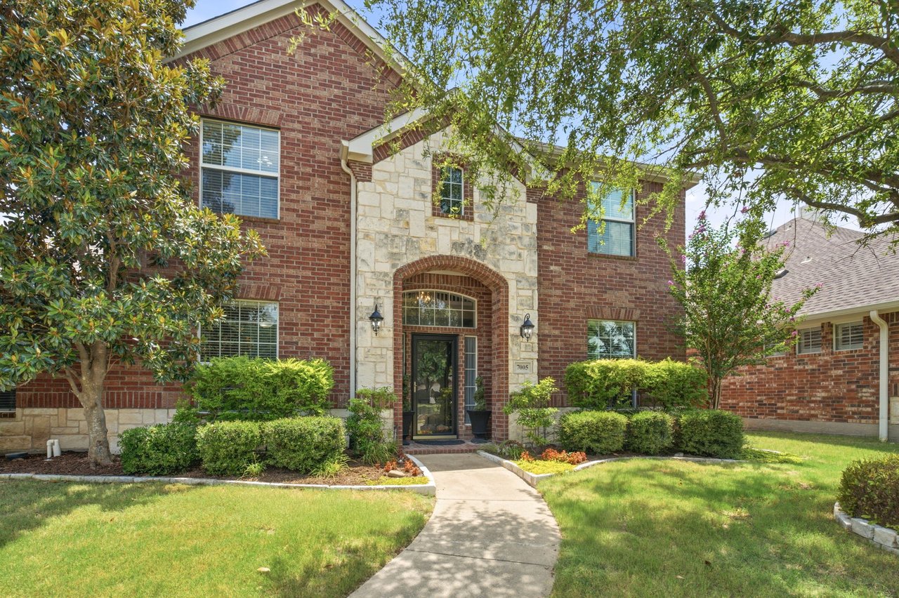 7005 Royal Glen Trail