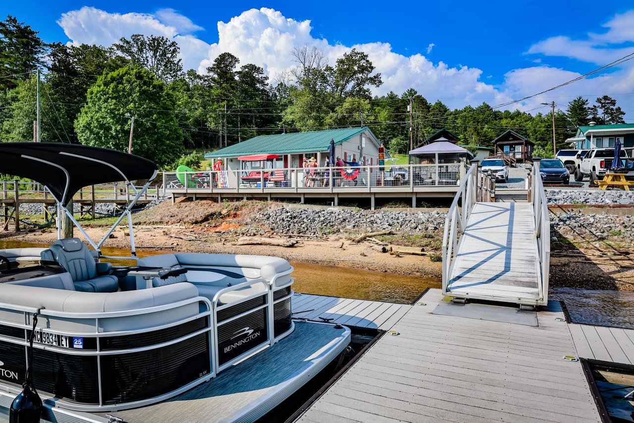 Castle Bridge Marina, LLC