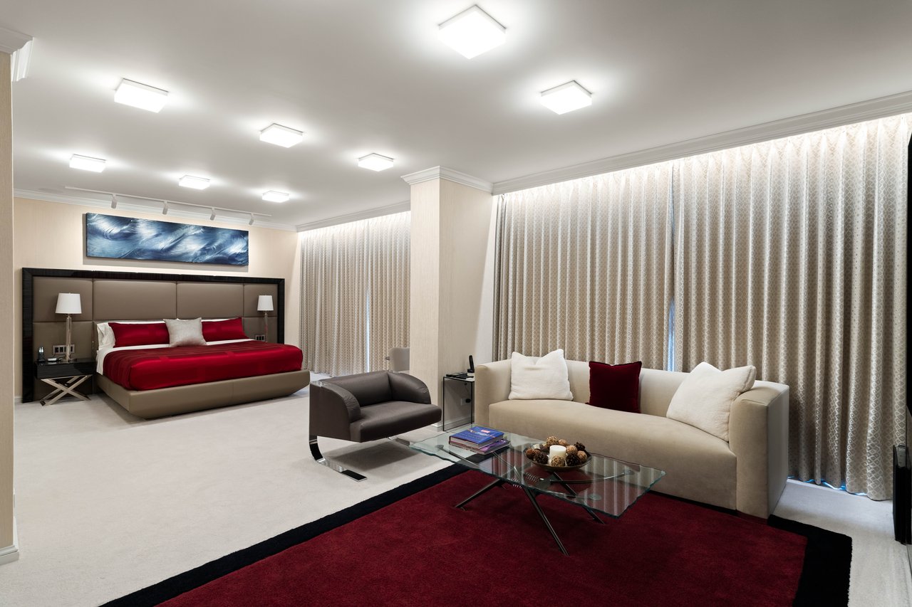 2660 Peachtree Road #24CD