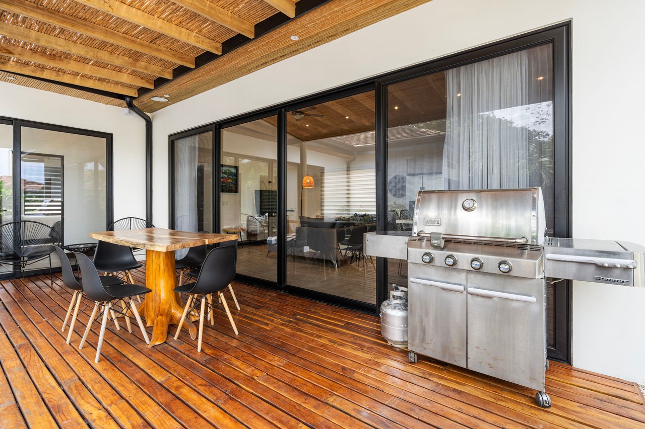 Calle Uno 28 | 3-Bed Modern Tropical Home Minutes from Tamarindo