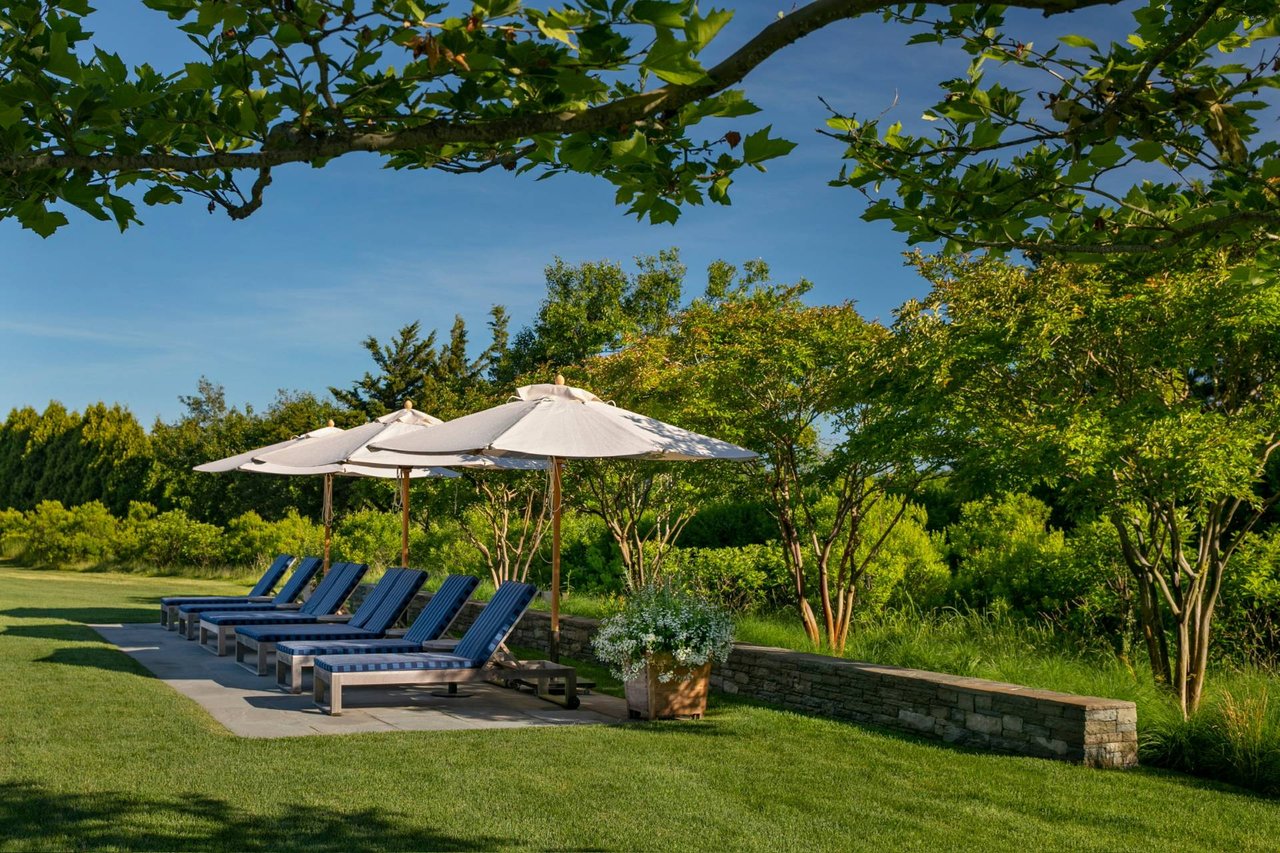 12 Two Trees Lane, Bridgehampton
