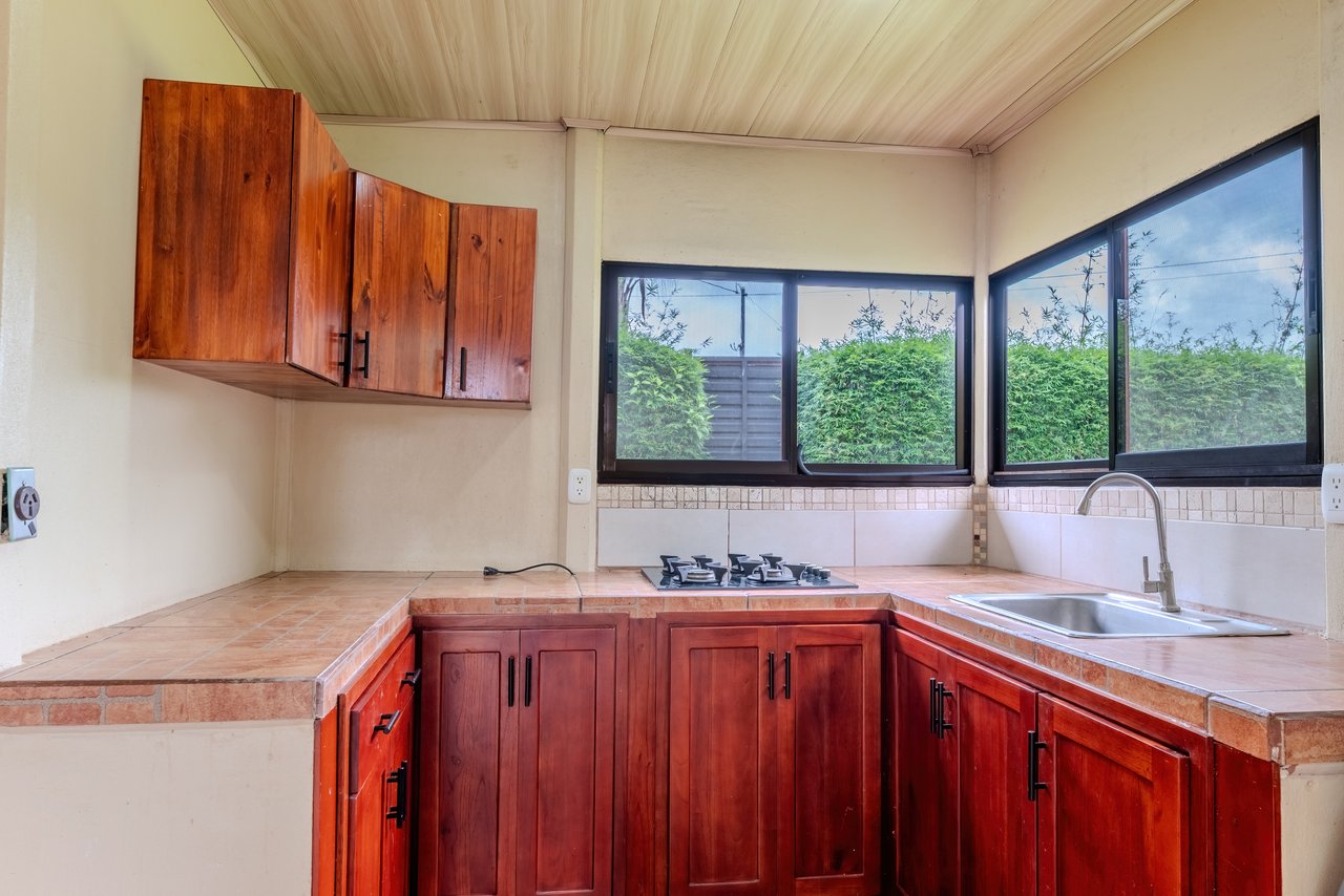 Multi-Family Compound, 4 Fully Furnished Units | 15 Minutes to the Beach