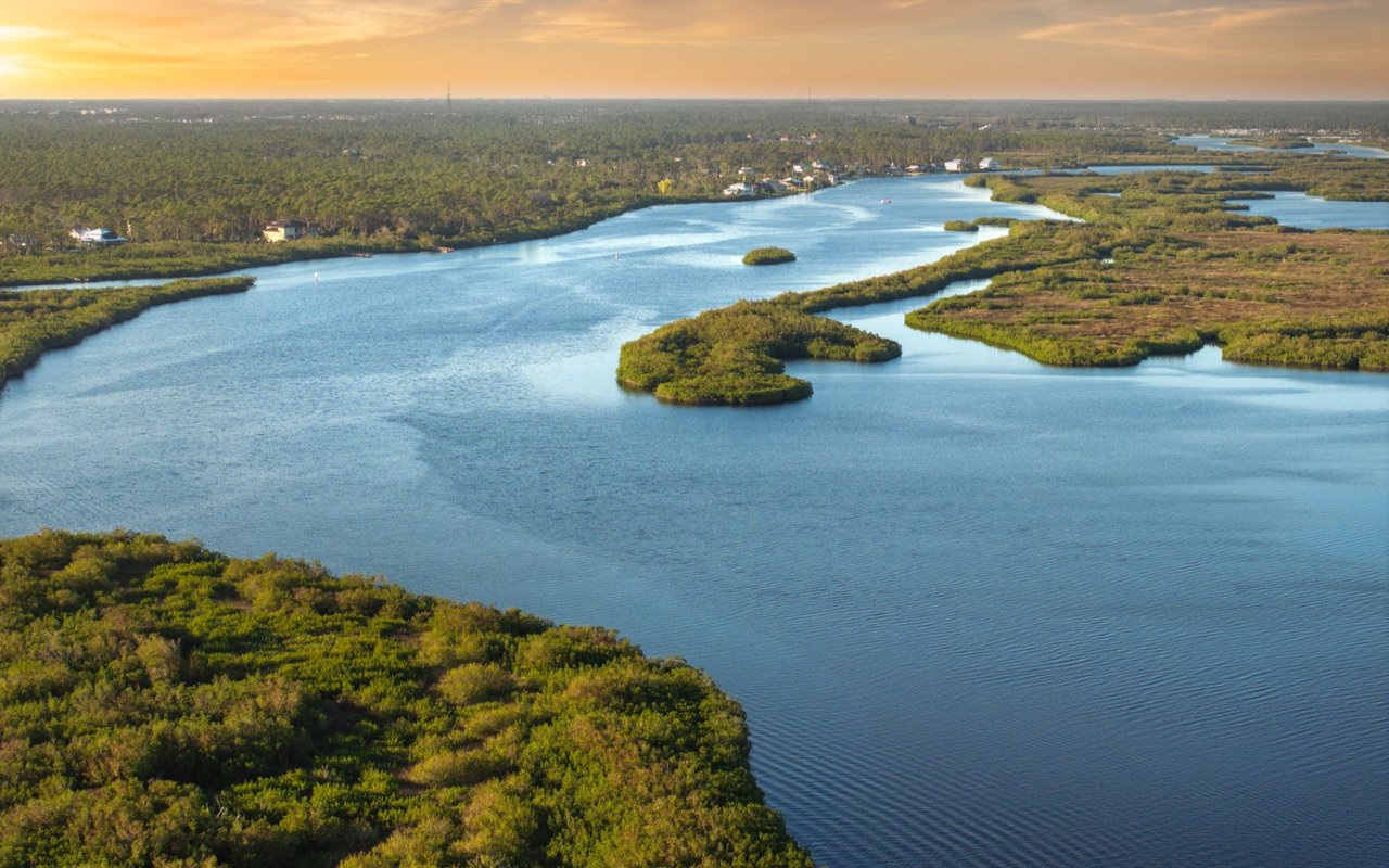 Del Web River Reserve