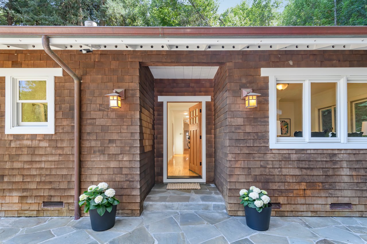 Enchanted Single-Level Haven Among the Redwoods