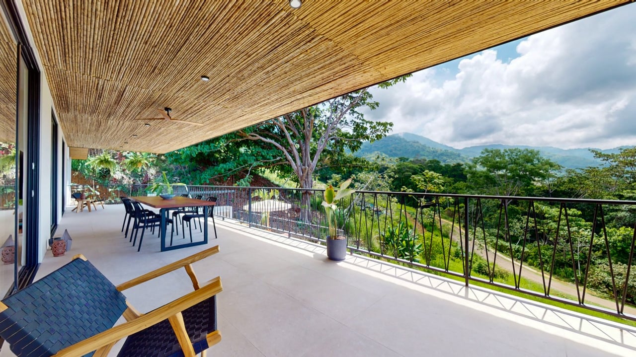 New Modern Ojochal Home with Pool, Office & Mountain Views 24/7 Security