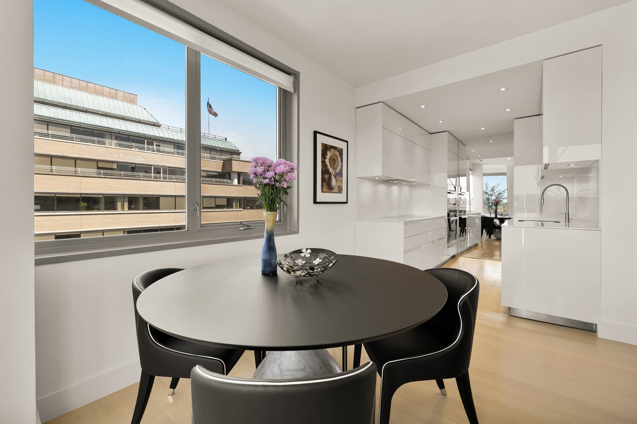 2501 M Street NW #704