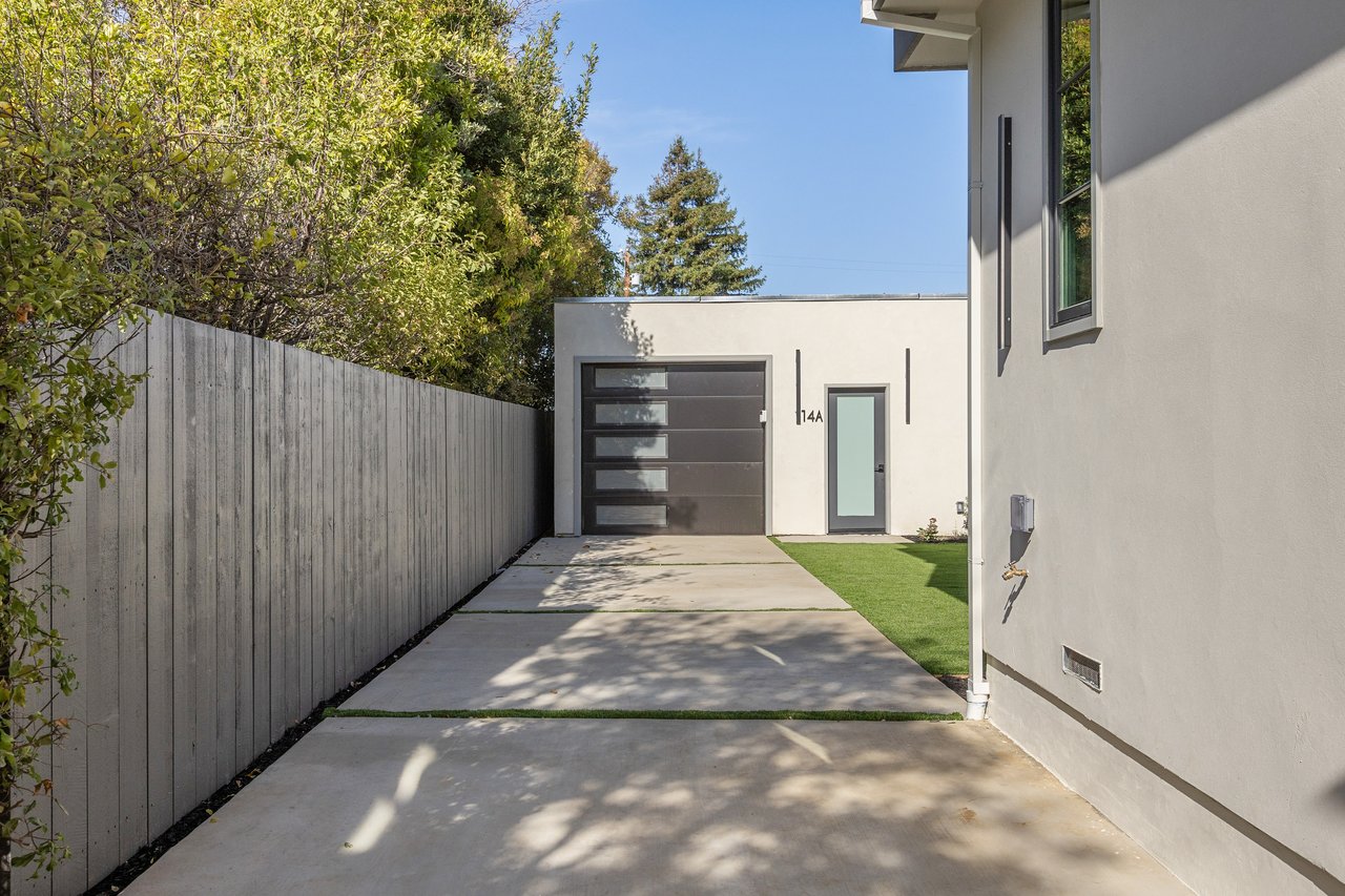 10 Channing Rd, Burlingame