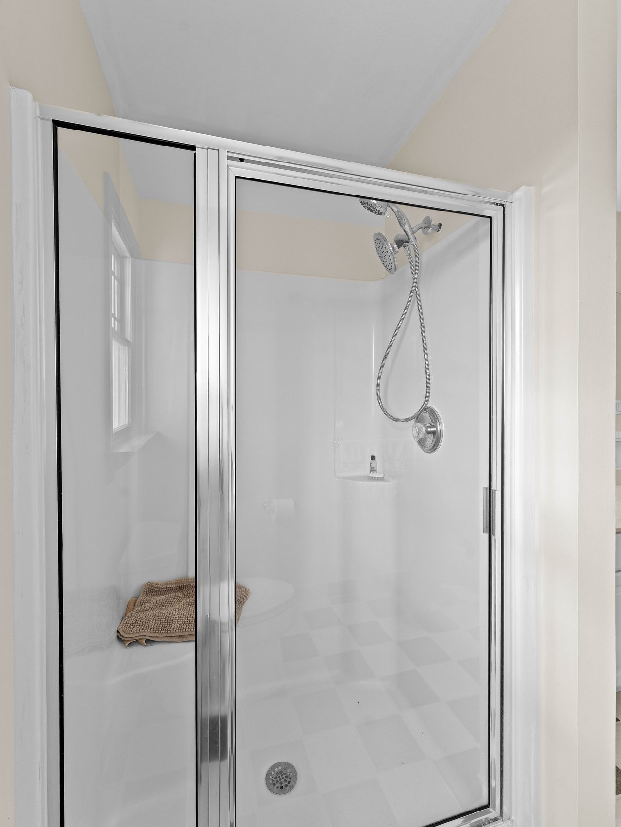 3461 Ernest Ln, Collegeville, PA 19426	