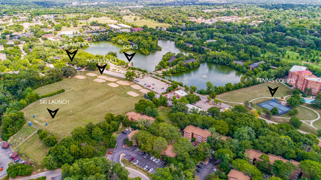 5950 OAKWOOD Drive Unit: 1D