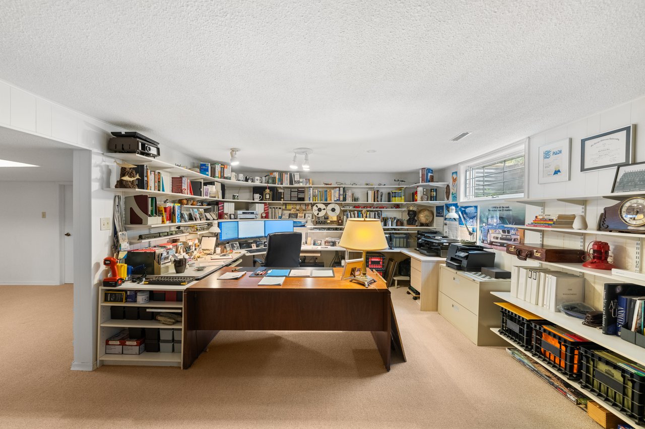 20 Arkendo Drive, Oakville