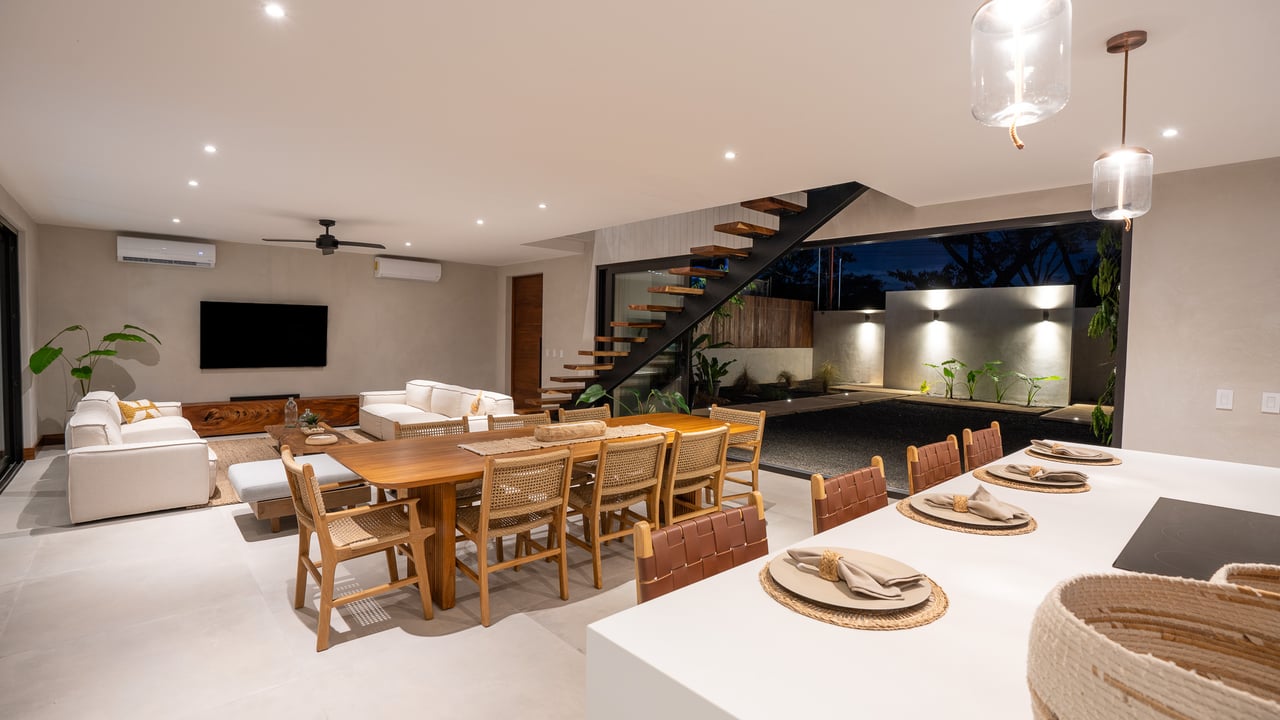 Casa Ko | Tropical Modern 4BR Retreat in Tamarindo with Exclusive Beach Club Membership