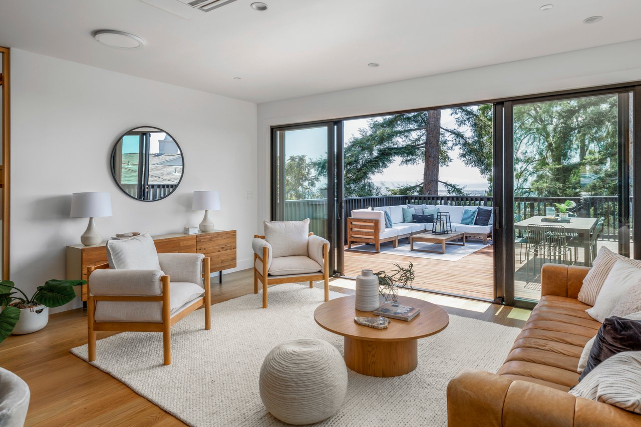 A Calm Market, Showing Resilience