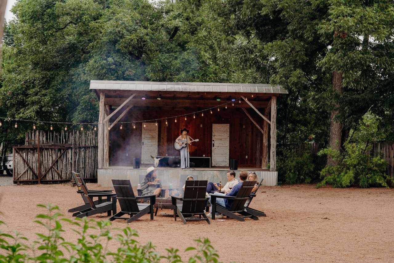 CAMP COMFORT