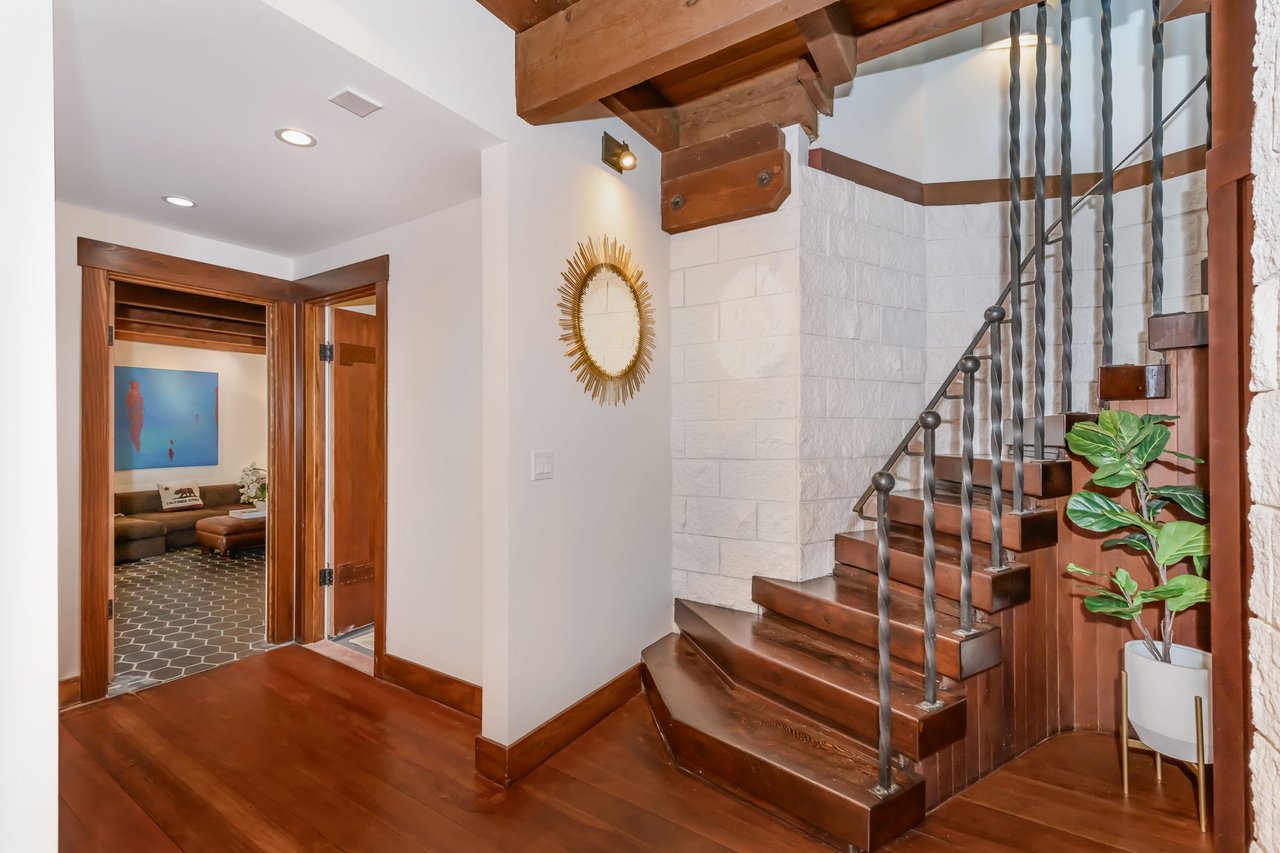 409 Summit