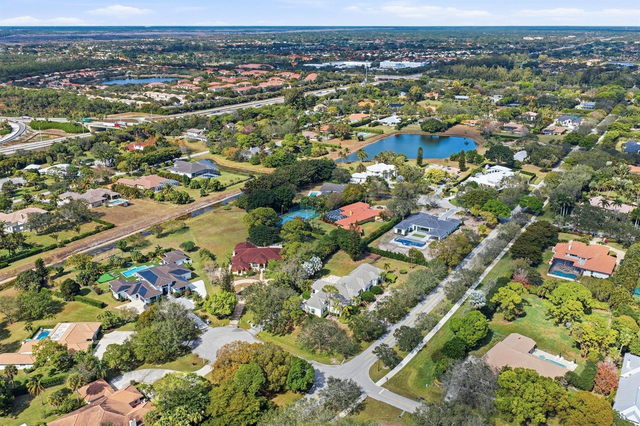 5770 Dixie Belle Road