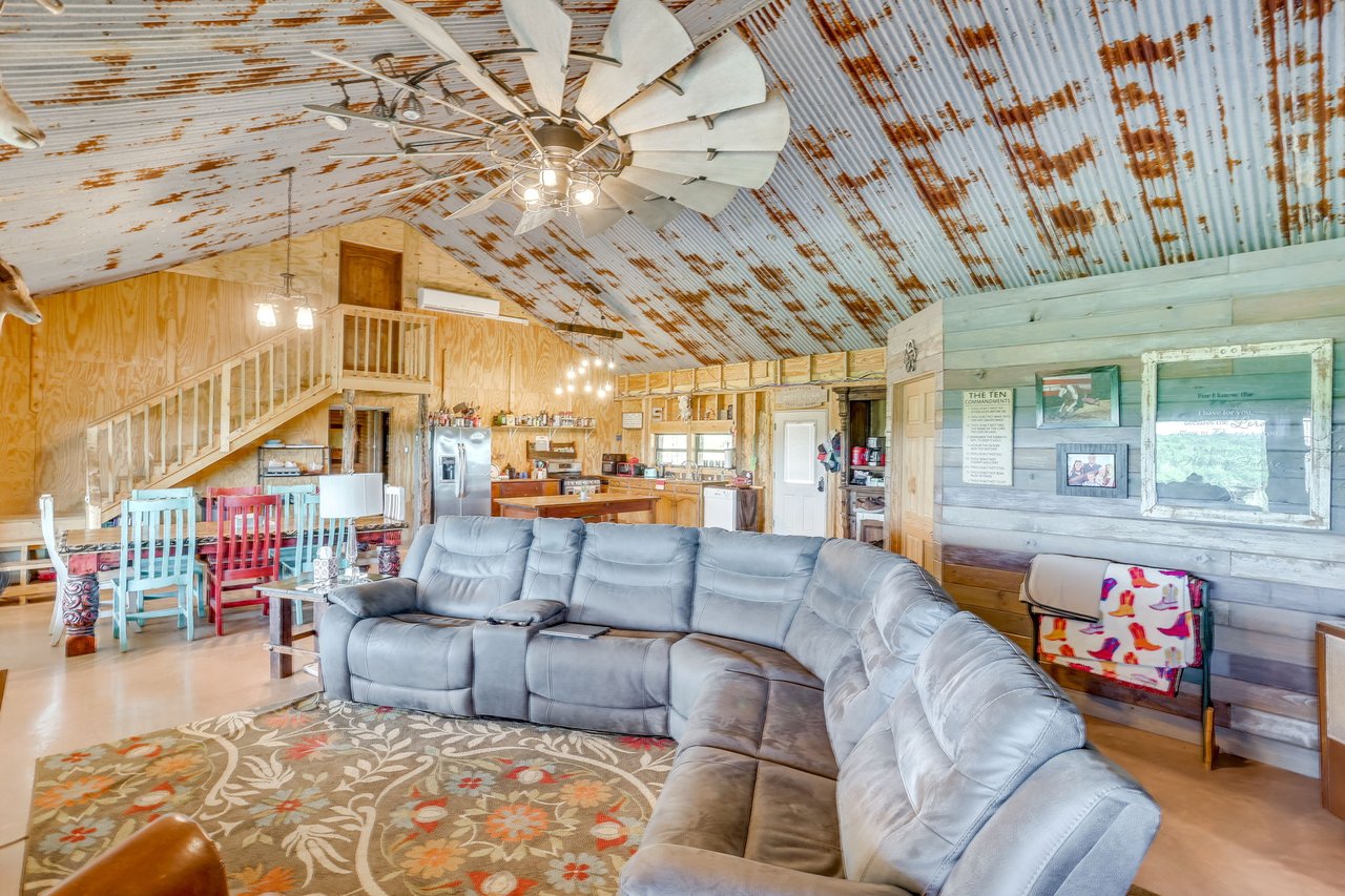 Saddle Ridge Ranch