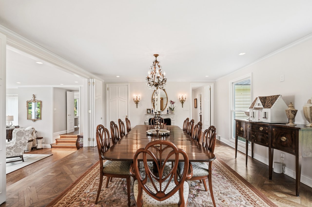 122 E Ridge Road